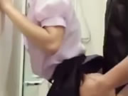 Thai studente cazzo con doccia